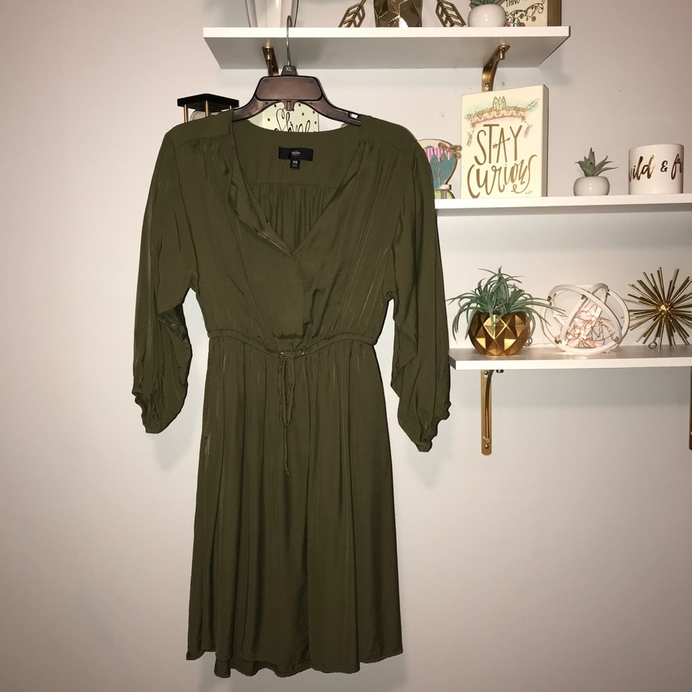 •Olive shirt/dress•